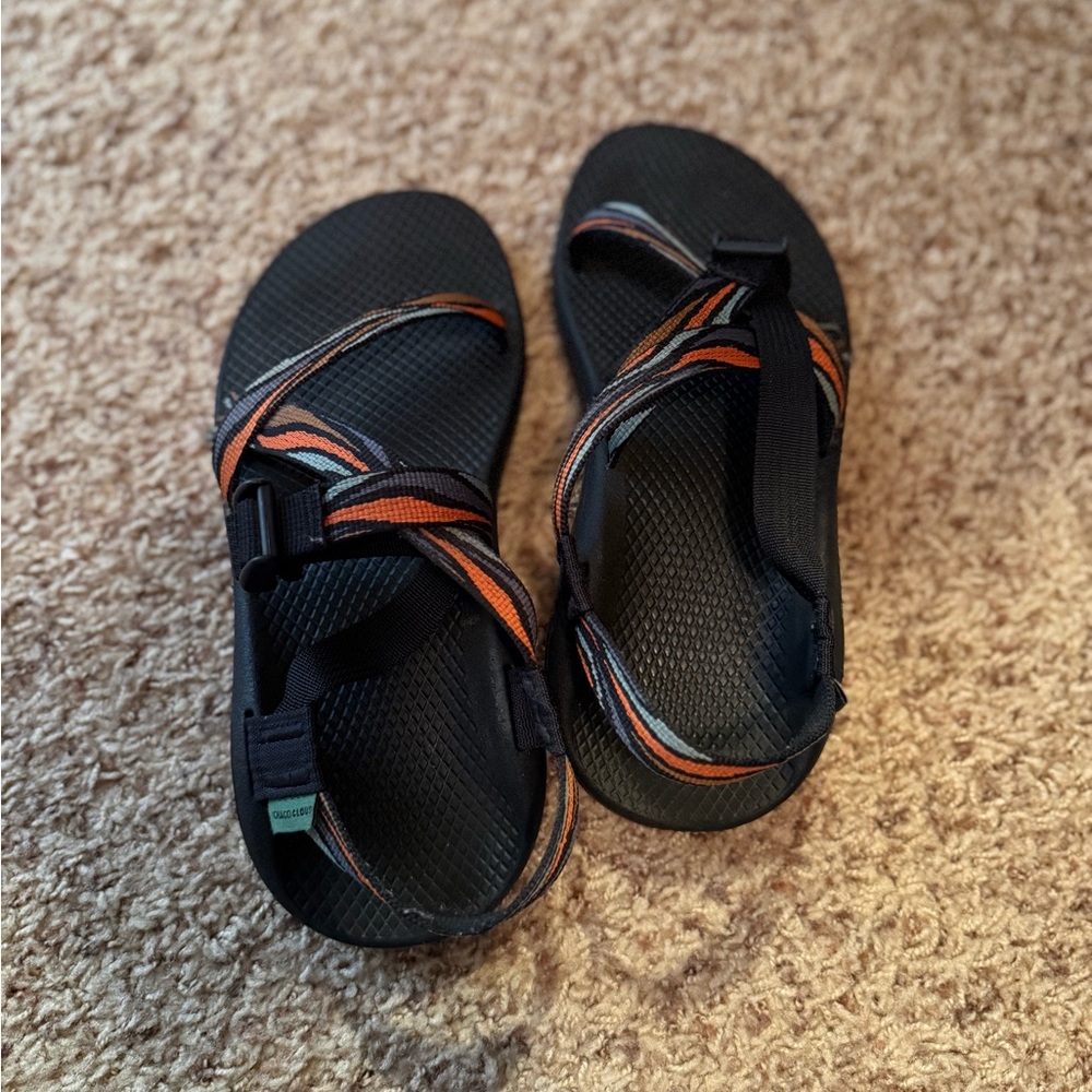 Women’s Chacos Sandals